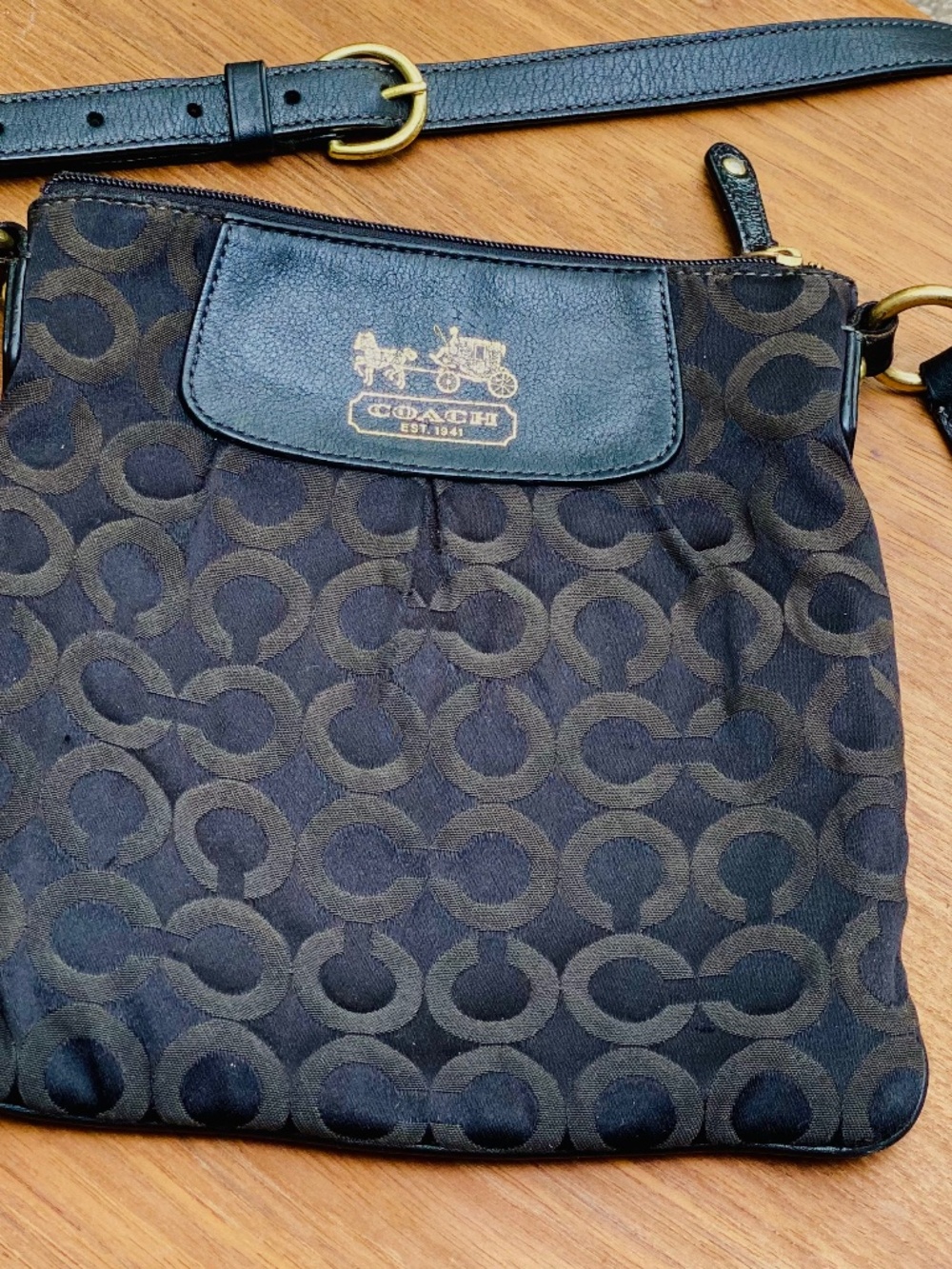 Y2K Coach Signature Black Crossbody Shoulder Bag. Canvas Leather Details .